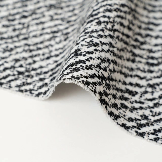 特殊柄のジャガードヘリンボーン