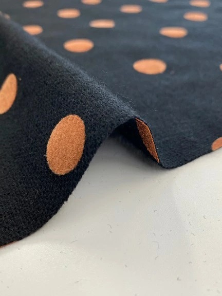 リバーシブルドットプリント