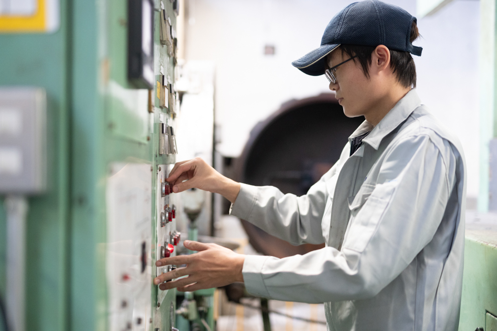 一宮工場　加工第二課
